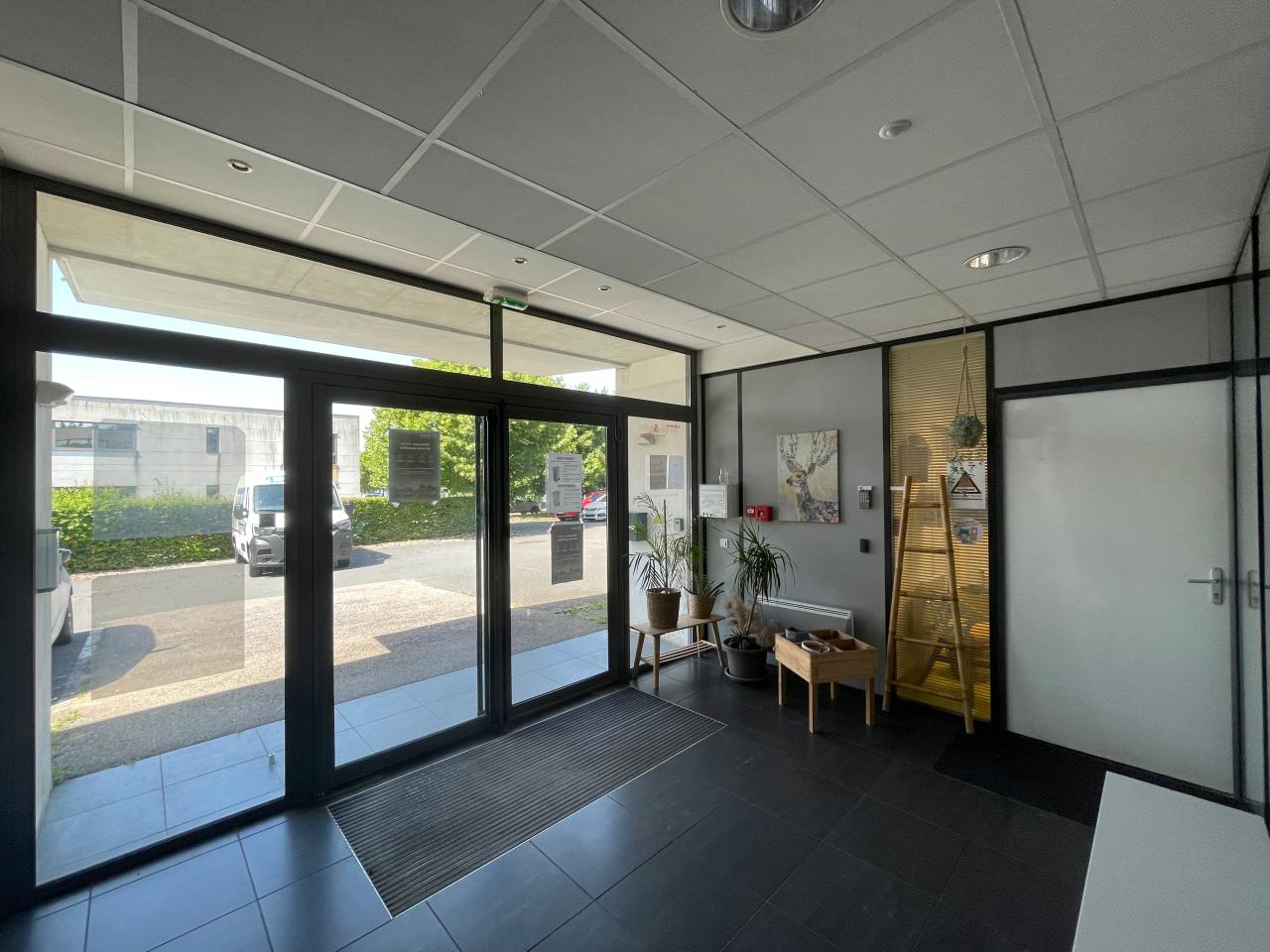 Bureau Bois-Guillaume 608m² Vente bureau Bois-Guillaume Seine-Maritime OVBUR2533446 2